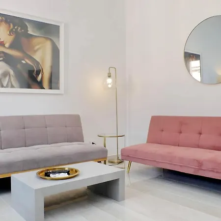 Apartment Ettore Rolli In Trastevere By Halldis *