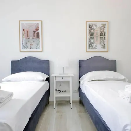 Ettore Rolli In Trastevere By Halldis Apartment